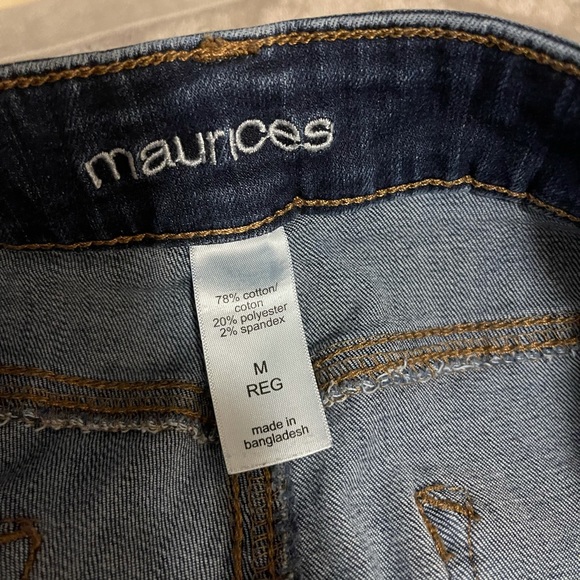 Maurices Skinny Jeans - Picture 4 of 4